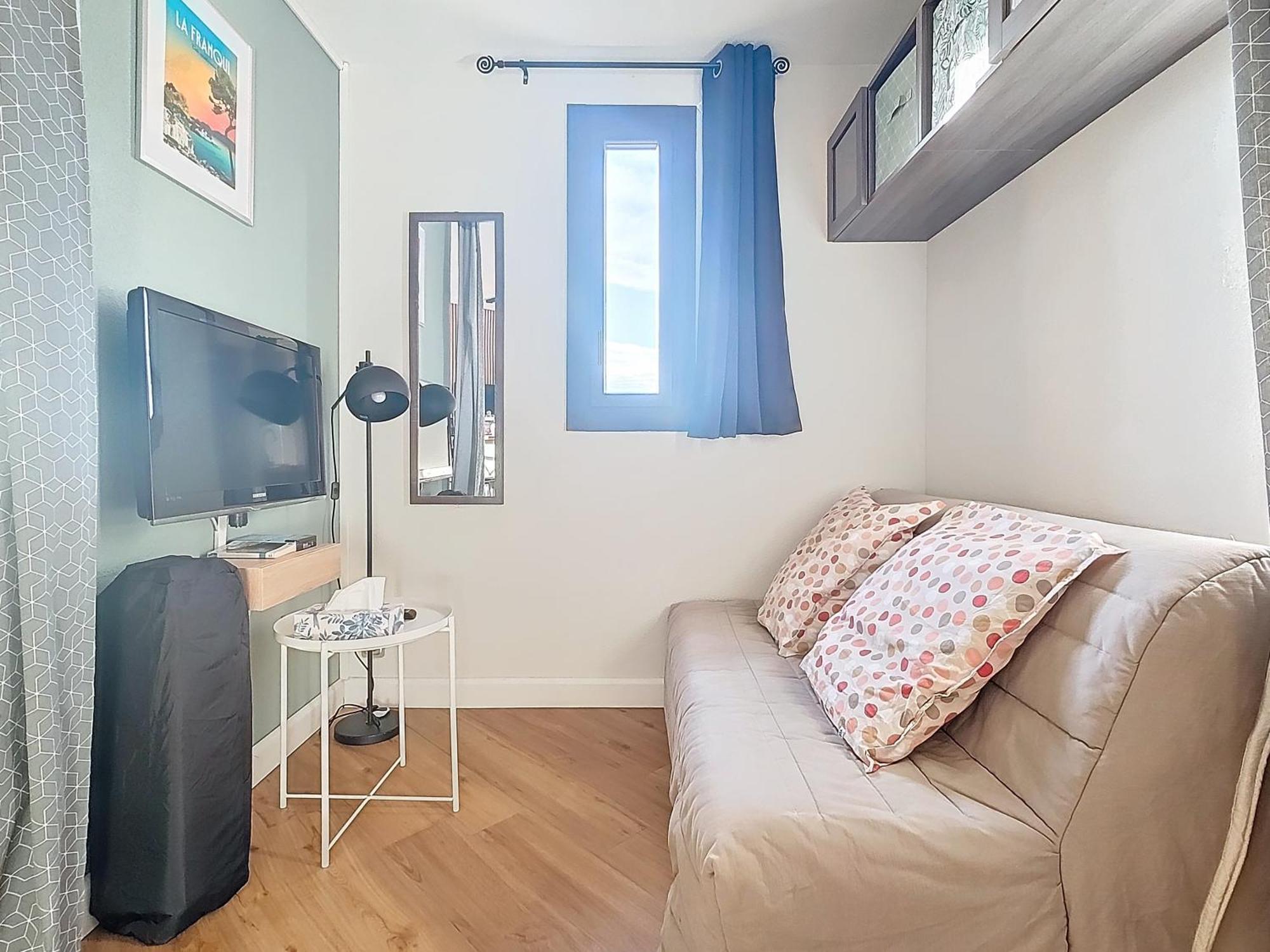 Chic Appartement 4 Personnes Leucate Exteriör bild